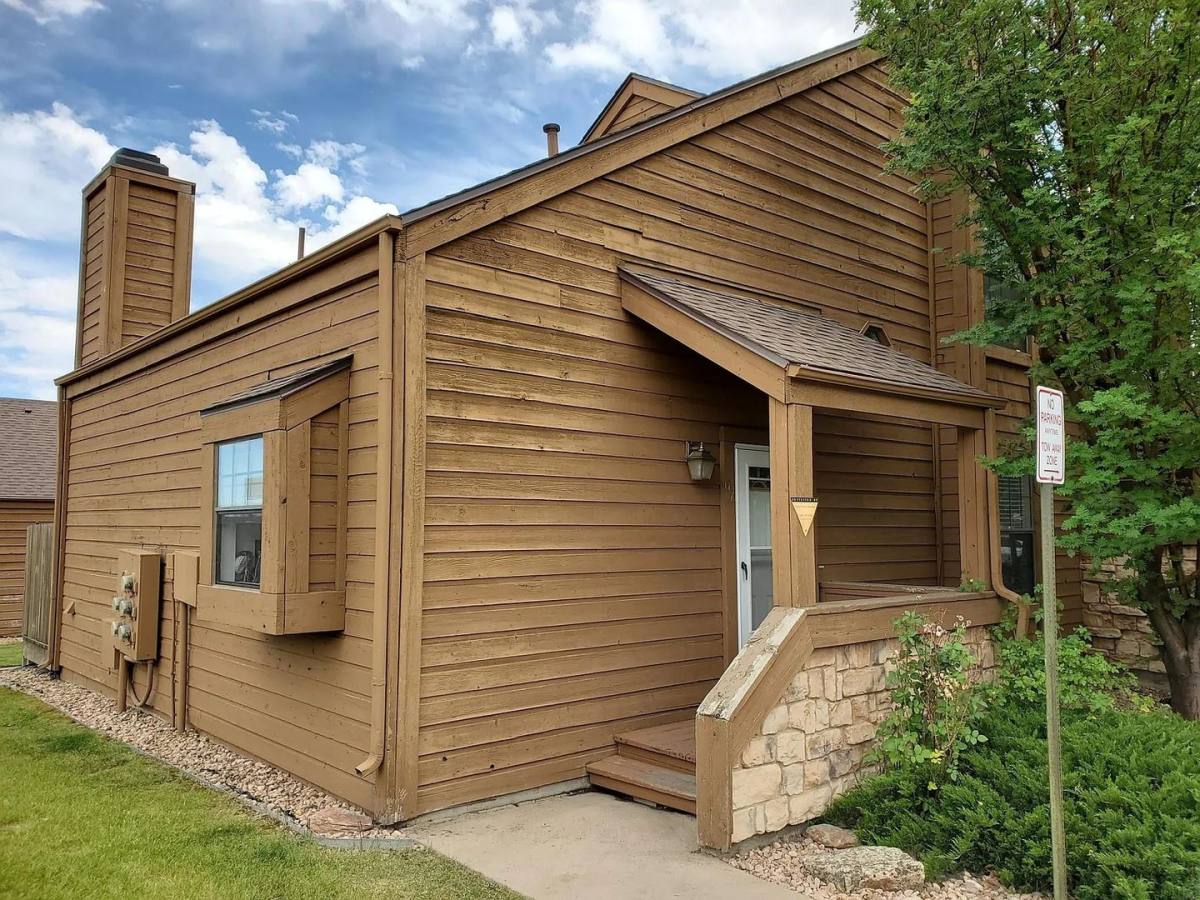 Townhouse for rent at 2529 Devonshire Court #67, Denver, CO 80229