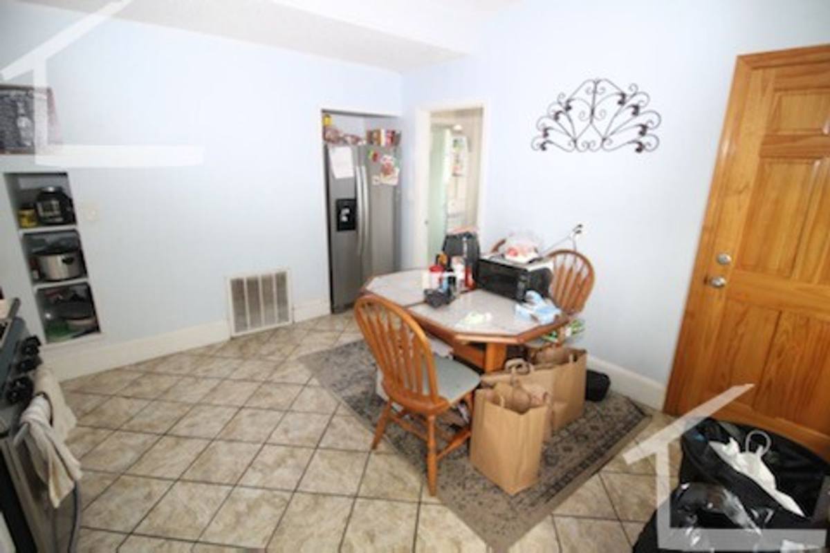 Townhouse for rent at 17 Harvard Terrace #1, Allston, MA 02134