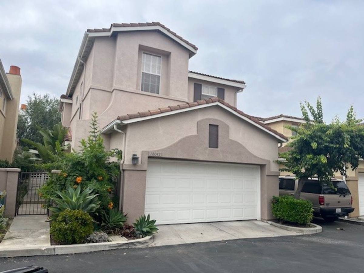 House for rent at 28042 Via De Costa, San Juan Capistrano, CA 92675