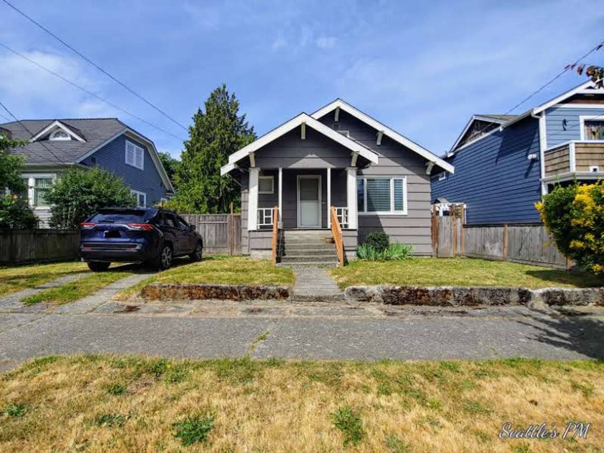 House for rent at 4017 20th Ave SW, Seattle, WA 98106