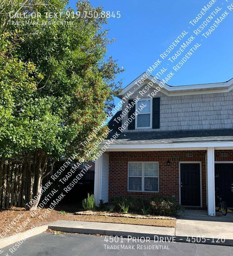 Townhouse for rent at 4501 Prior Dr #120, Wilmington, NC 28412