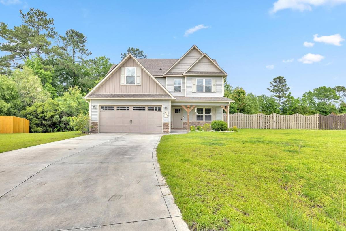 House for rent at 904 Gulf Chase Court, Sneads Ferry, NC 28460