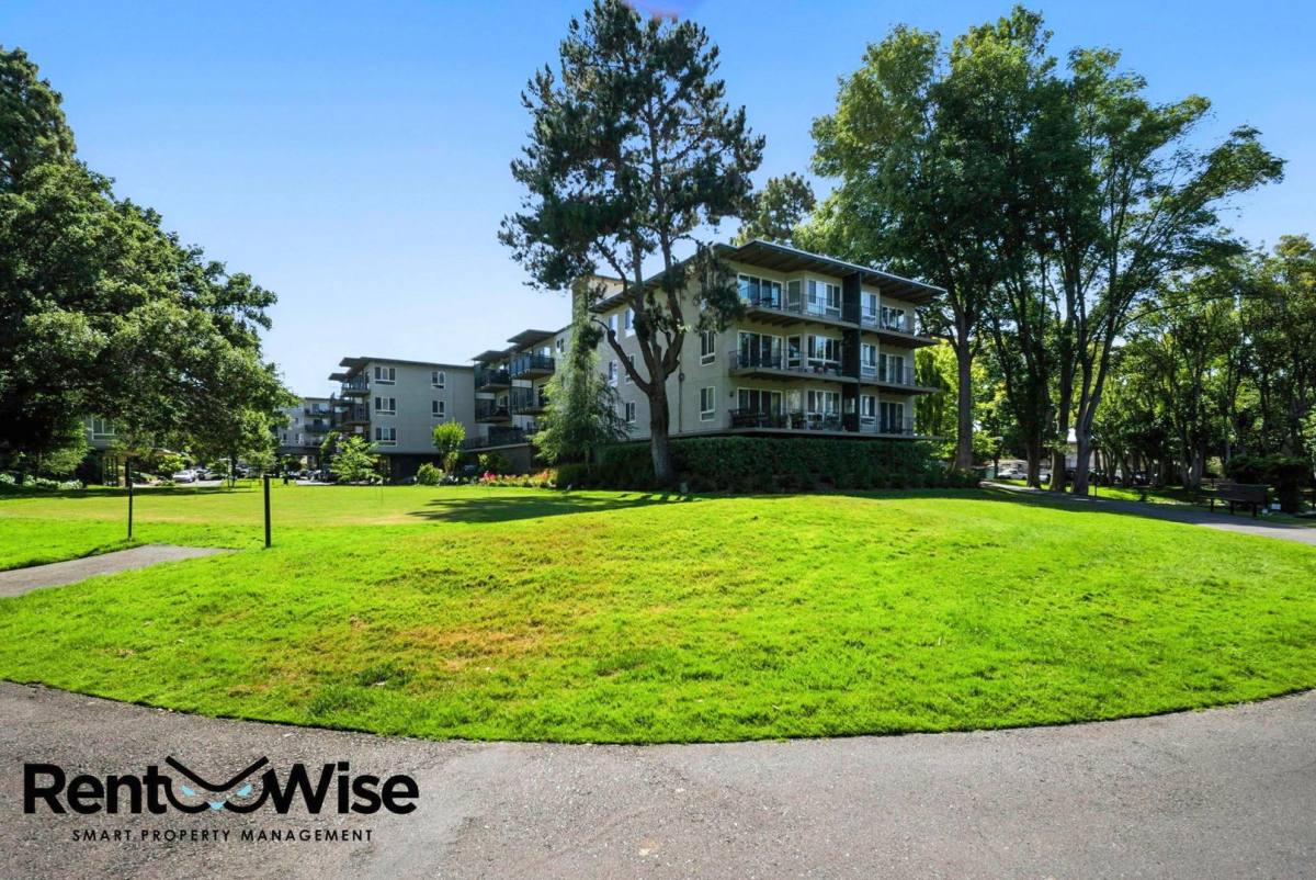 Condo for rent at 818 N Delaware St #310, San Mateo, CA 94401