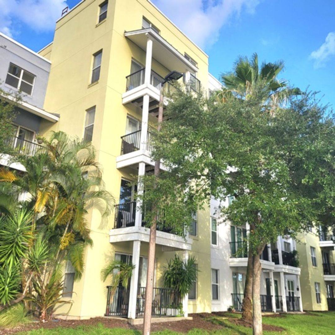Condo for rent at 1501 Doyle Carlton Dr, Tampa, FL 33602