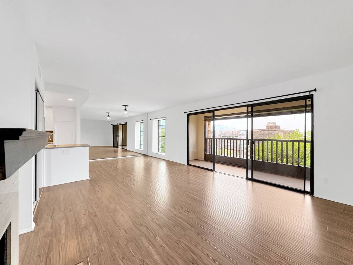 Townhouse for rent at 12851 Caminito Del Canto, Del Mar, CA 92014