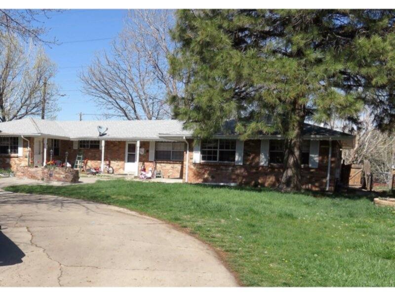 Townhouse for rent at 11931 W 62nd Place, Arvada, CO 80004
