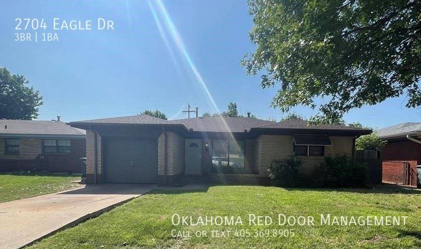 House for rent at 2704 Eagle Dr, Oklahoma City, OK 73115
