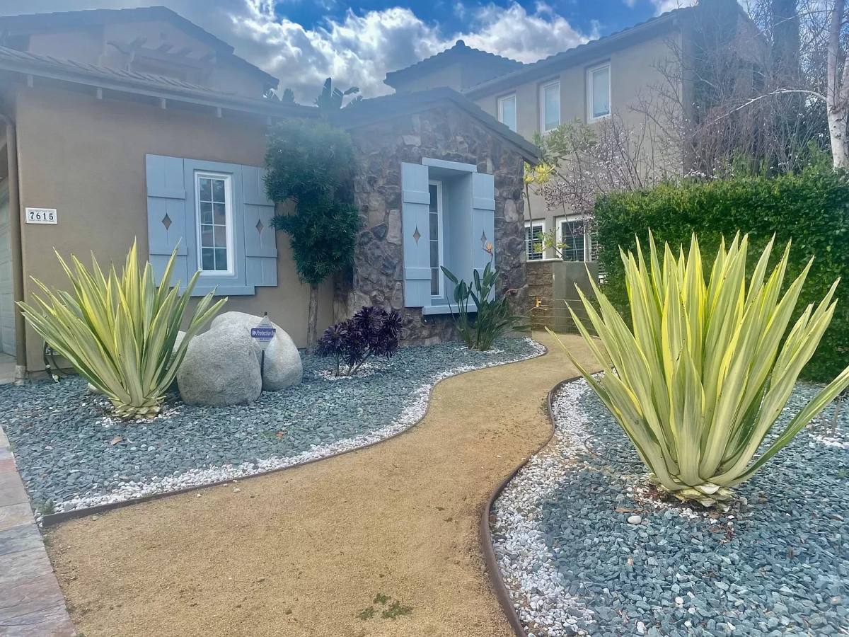 Apartment for rent at 7615 Marker Rd #2, San Diego, CA 92130