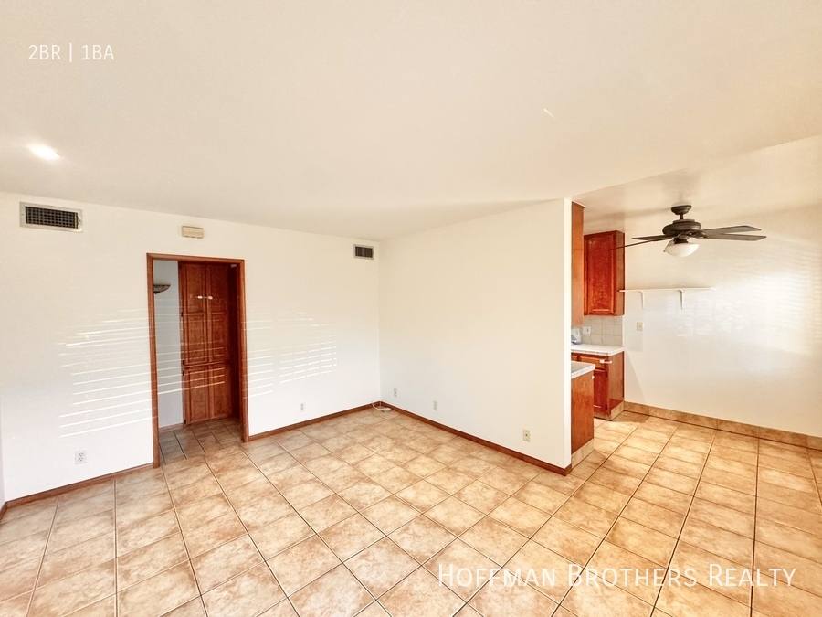 Apartment for rent at 1278 N Van Ness Ave #2, Los Angeles, CA 90038