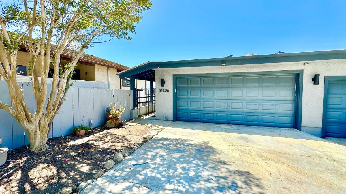 House for rent at 31426 Club Vista Lane, Bonsall, CA 92003