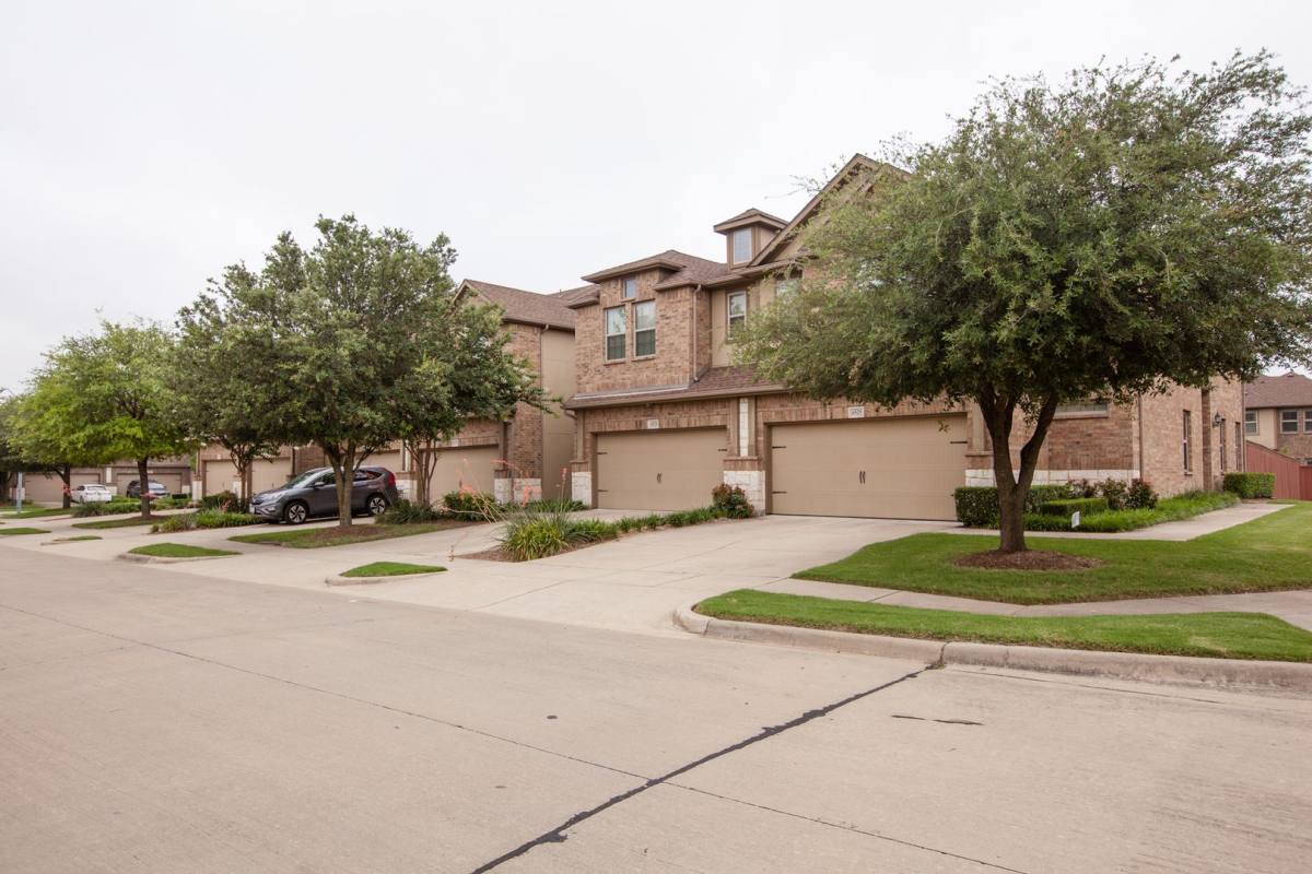 6521 Federal Hall St, Plano, TX 75023