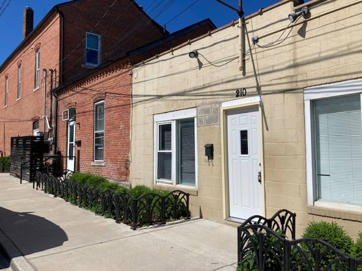 Apartment for rent at 208 N 11th St, Lafayette, IN 47901