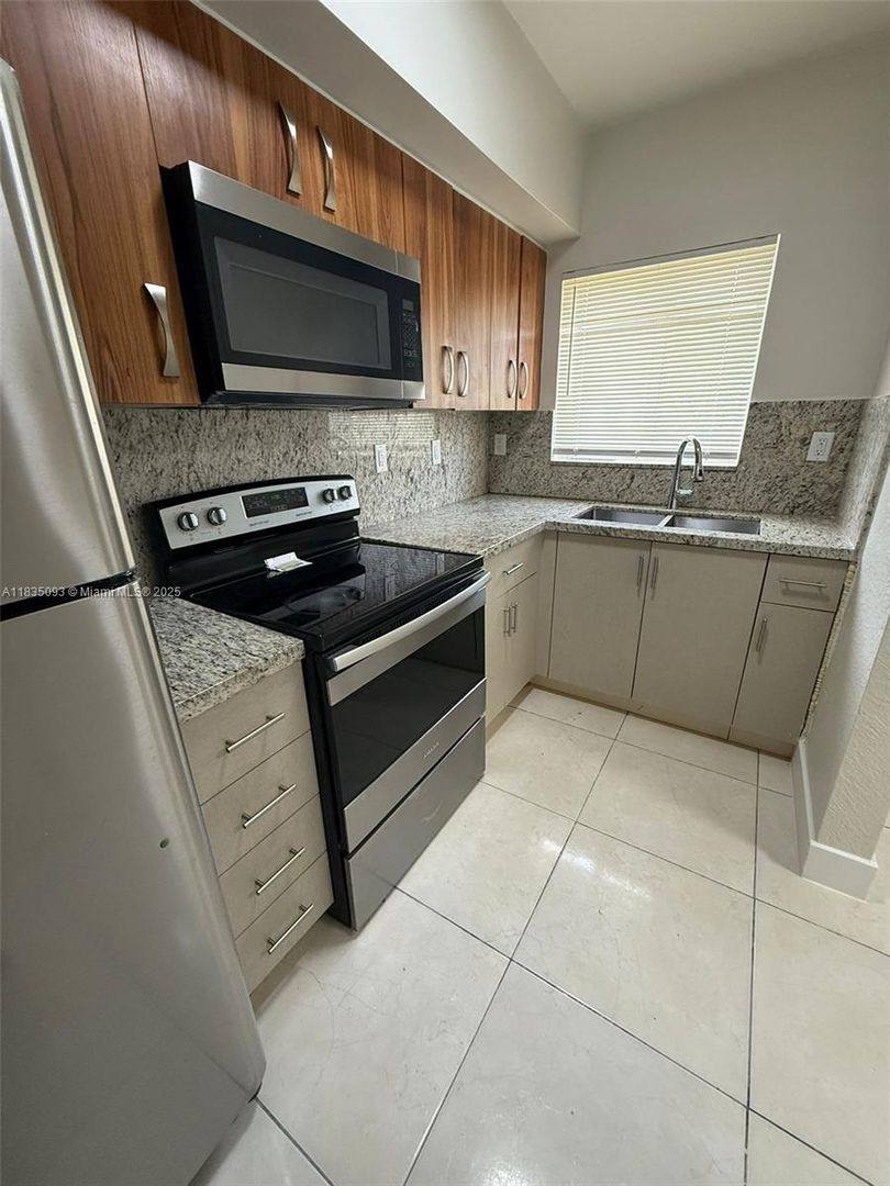 Townhouse for rent at 441 NW 83rd St, Miami, FL 33150