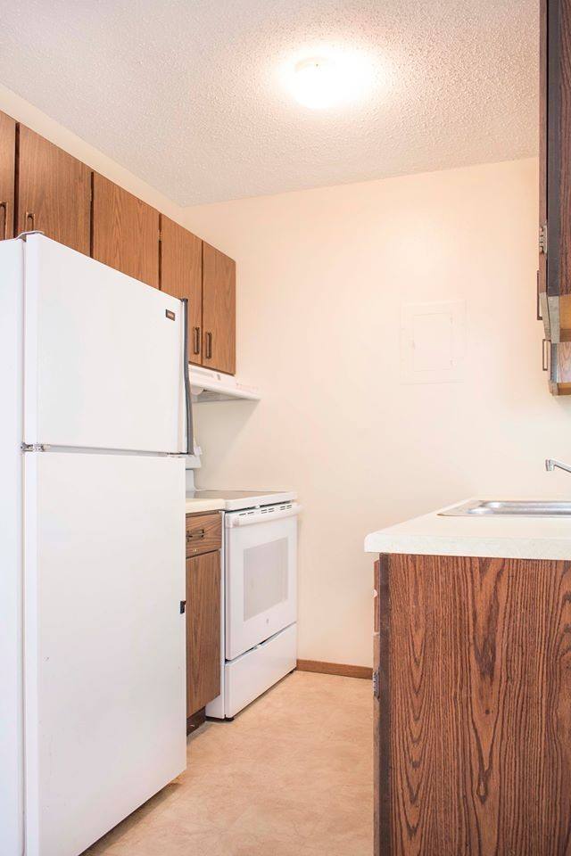 Apartment for rent at 455 High St, Hutchinson, MN 55350