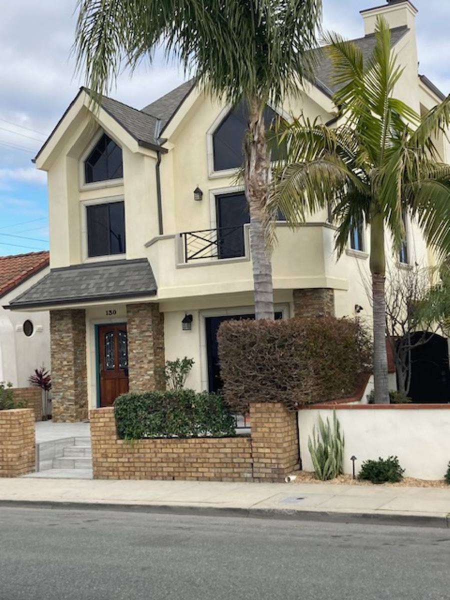 Apartment for rent at 1436 Coronado Ave, Long Beach, CA 90804
