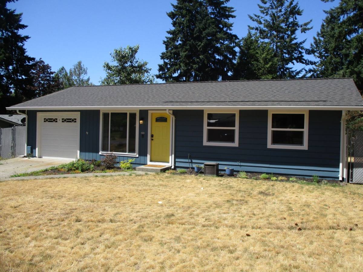 House for rent at 1416 Briston Lane, Steilacoom, WA 98388
