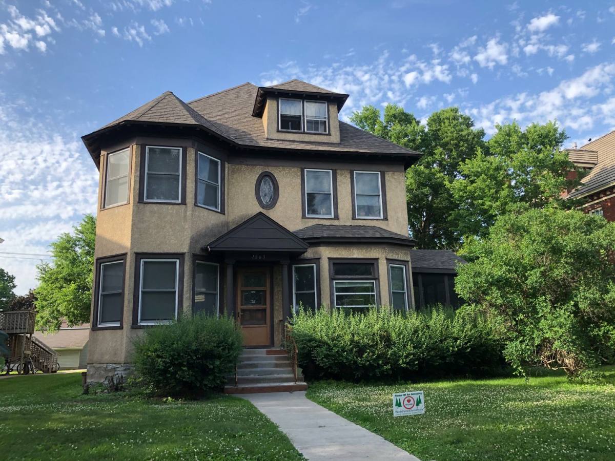 Apartment for rent at 1863 Marshall Ave, Saint Paul, MN 55104