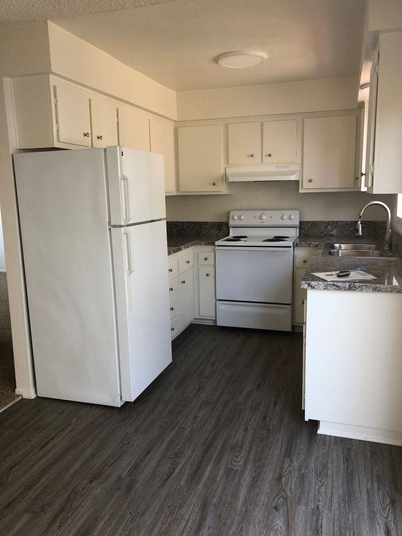 Apartment for rent at 820 E Canon Perdido St, Santa Barbara, CA 93103