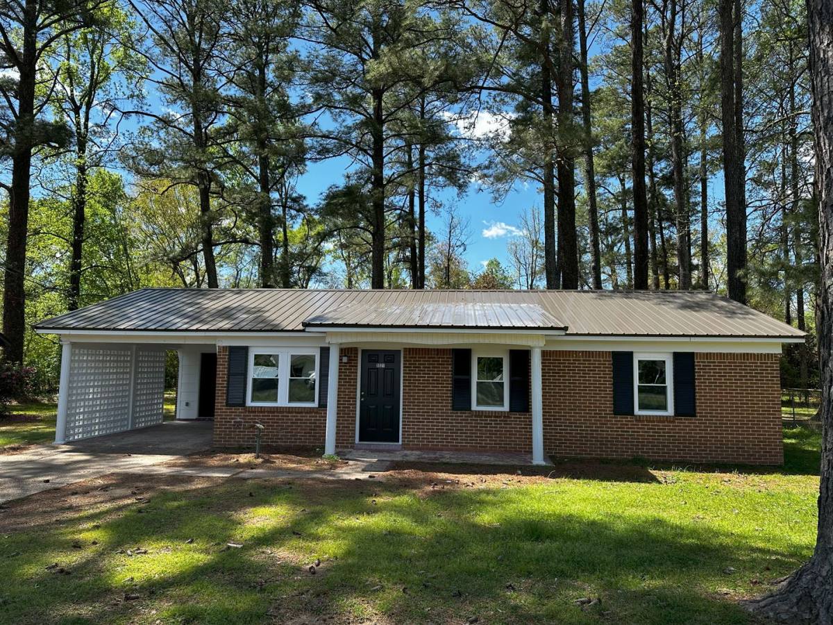 House for rent at 3521 35th St, Tuscaloosa, AL 35401