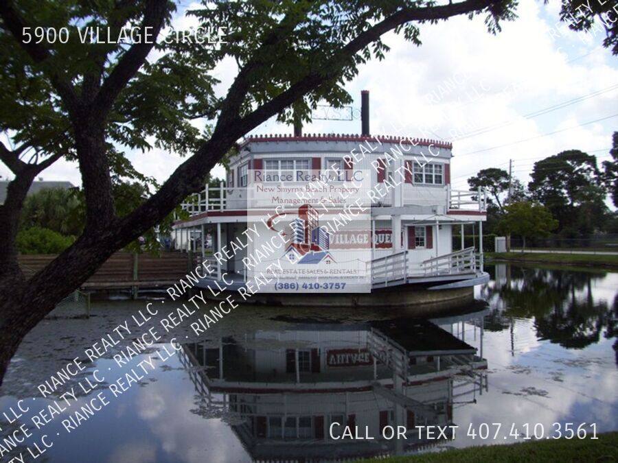 Condo for rent at 5900 Village Circle, Orlando, FL 32822