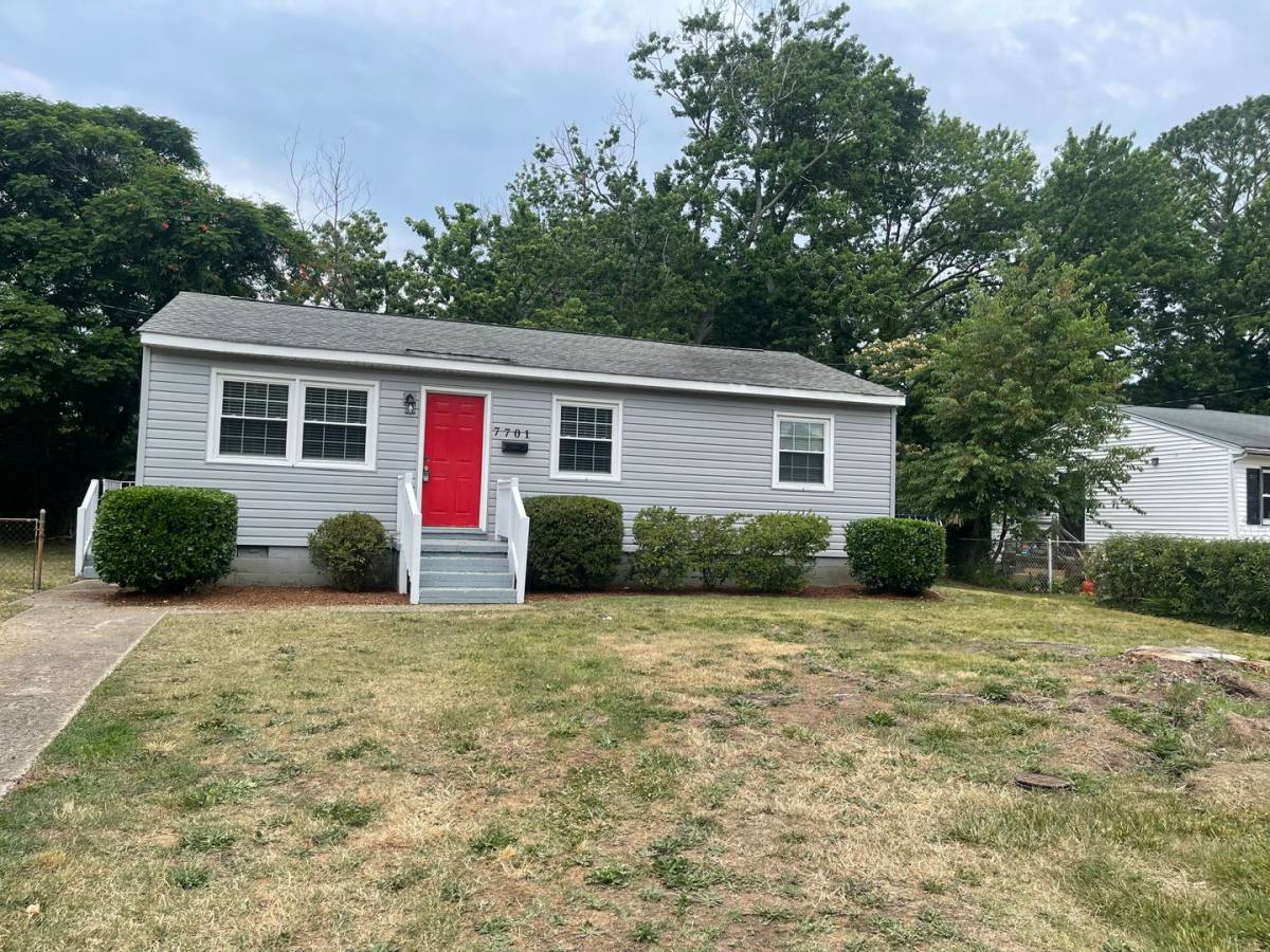 House for rent at 7701 Roanoke Ave, Newport News, VA 23605