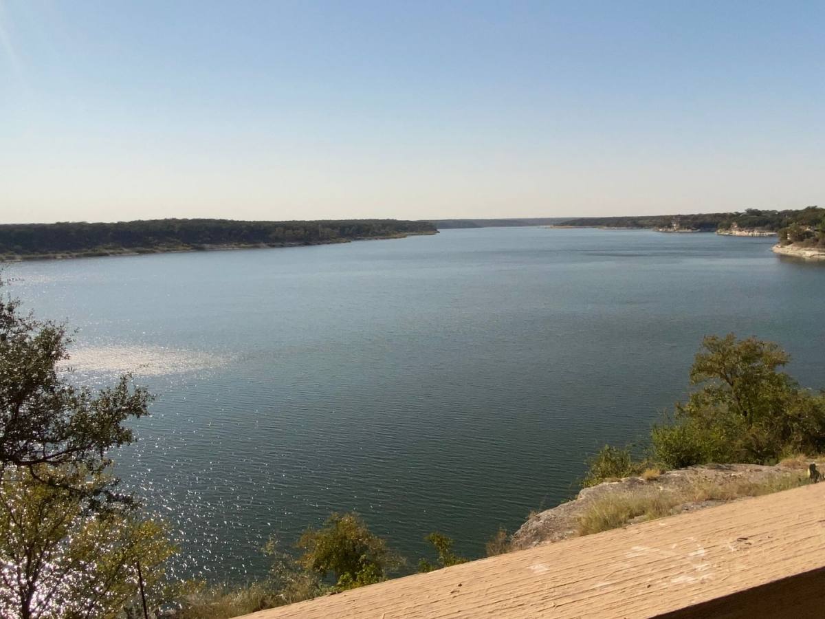 Condo for rent at 2 Cliffhouse Dr, Belton, TX 76513