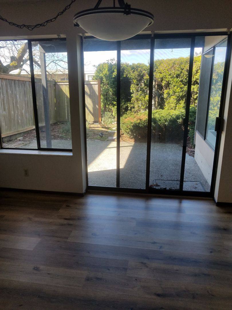 Apartment for rent at 2517 13th Ave W, Seattle, WA 98119