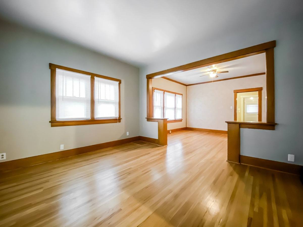 House for rent at 118 E 16th, Hutchinson, KS 67501
