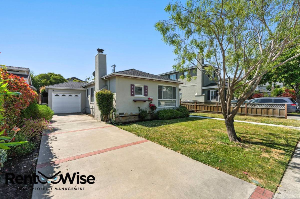 House for rent at 1121 Killarney Lane, Burlingame, CA 94010