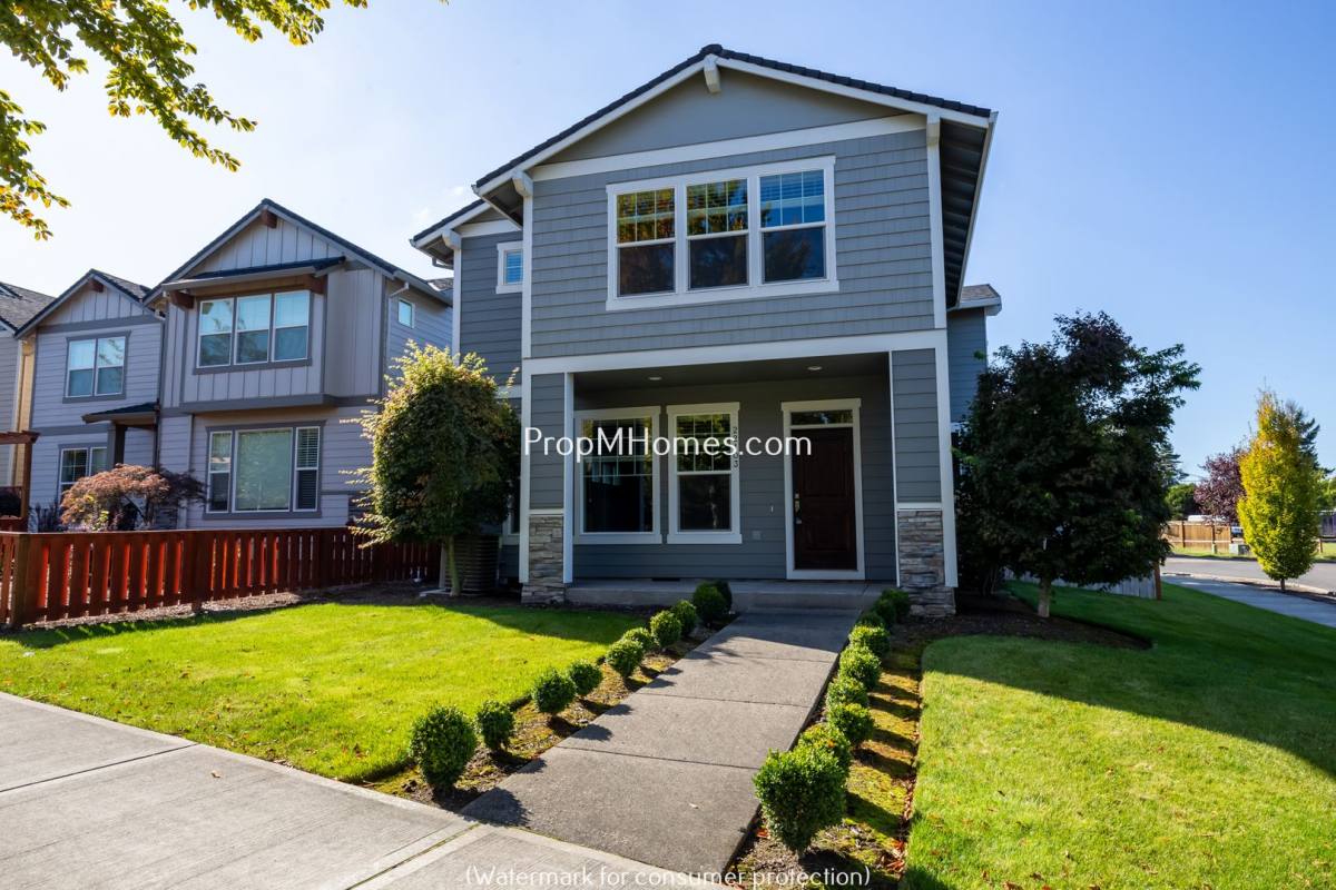 House for rent at 22103 SW Meinecke Parkway, Sherwood, OR 97140