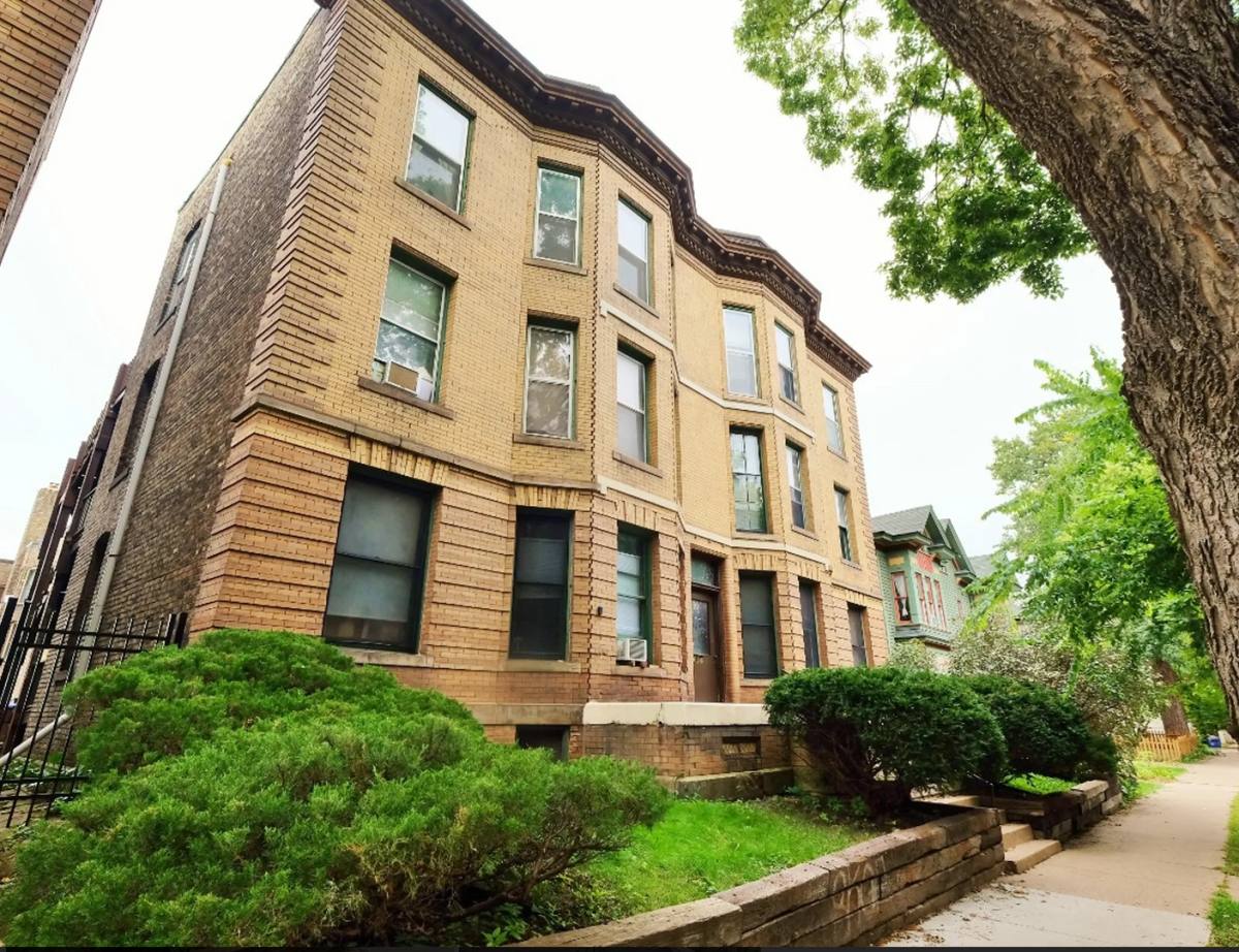 Apartment for rent at 301 Dayton Ave, Saint Paul, MN 55102