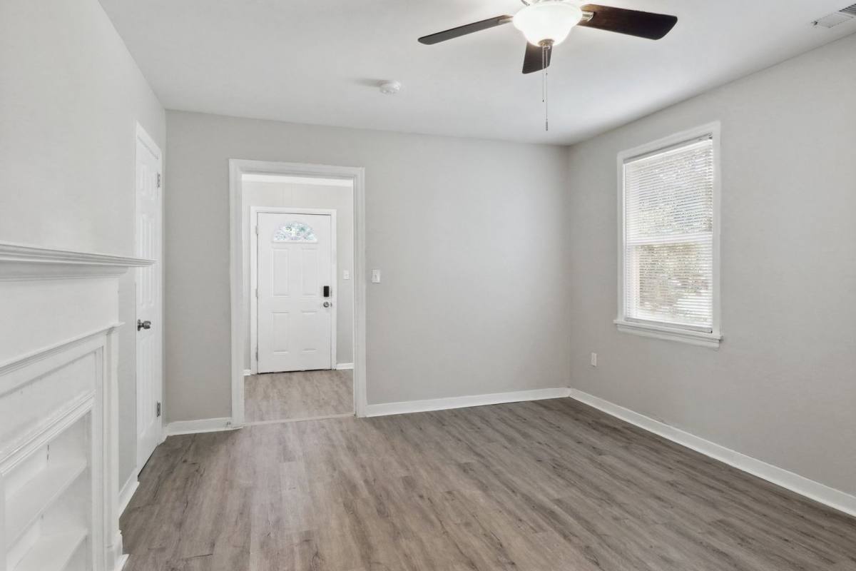 Townhouse for rent at 2231 Greenwood St, Savannah, GA 31404