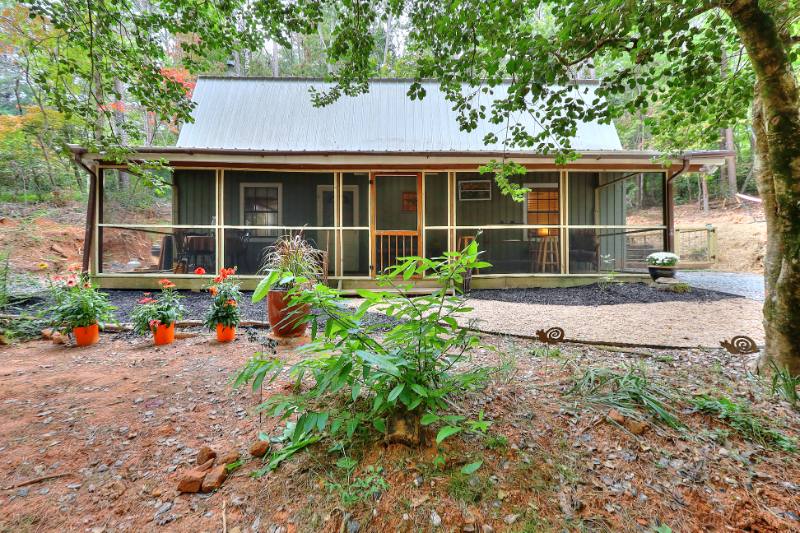 House for rent at 121 Redbird Dr, Blairsville, GA 30512