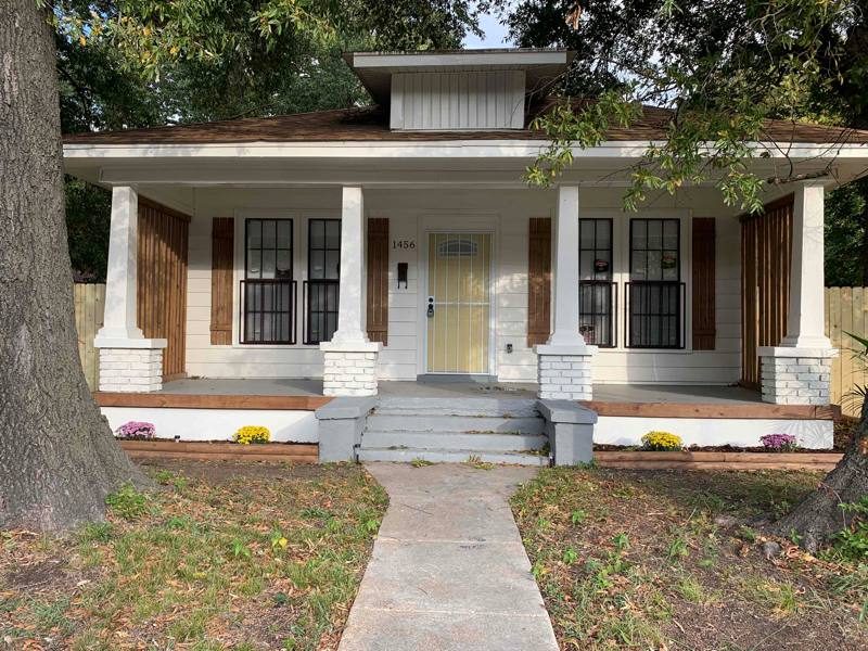 House for rent at 1456 N Hollywood St, Memphis, TN 38108