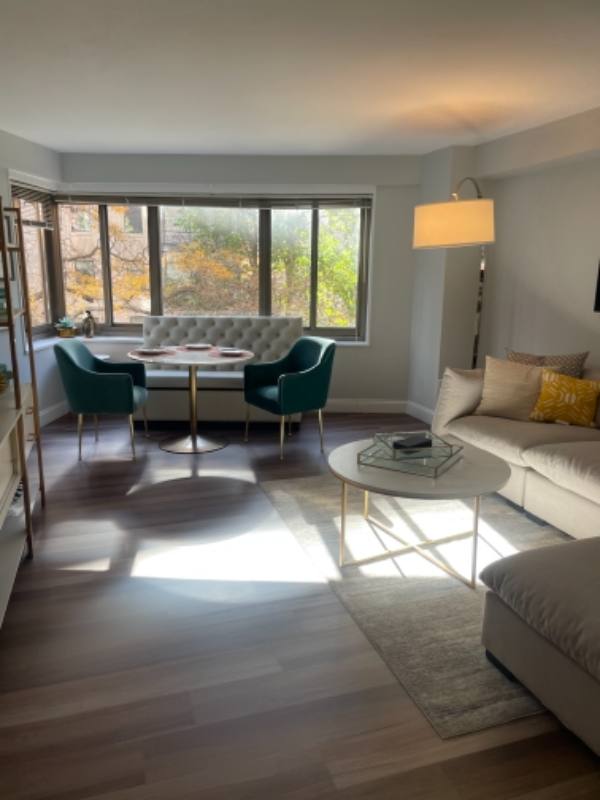 Apartment for rent at 1336 N Lakeshore Dr, Chicago, IL 60610