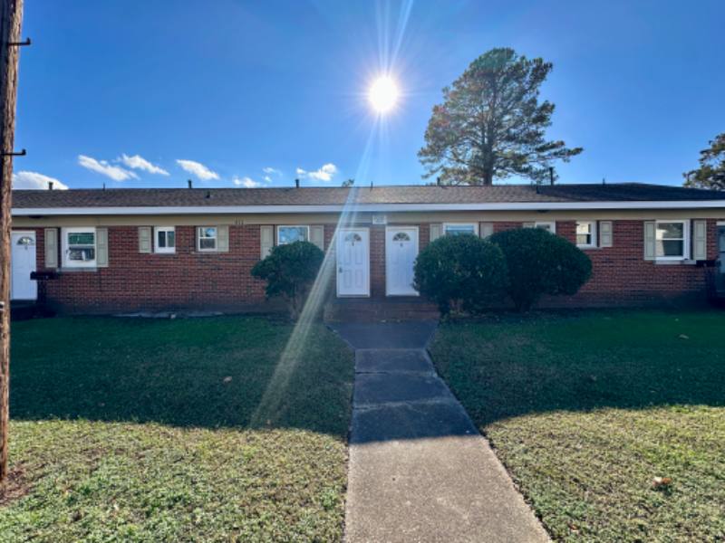 Apartment for rent at 411 Fort Worth #3, Norfolk, VA 23505