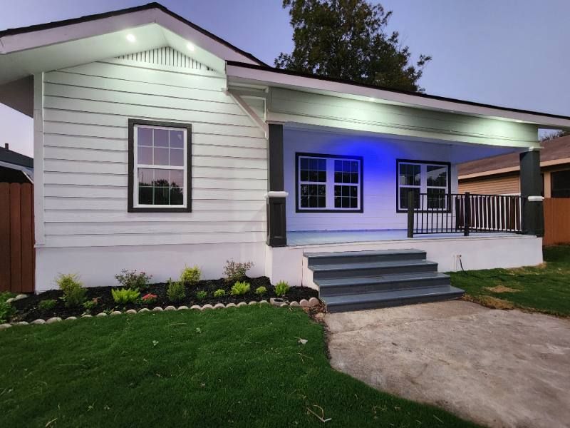 House for rent at 945 E Drexel Ave, San Antonio, TX 78210