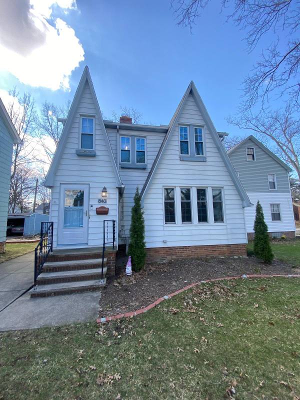 House for rent at 840 Beverly Rd, Cleveland, OH 44121
