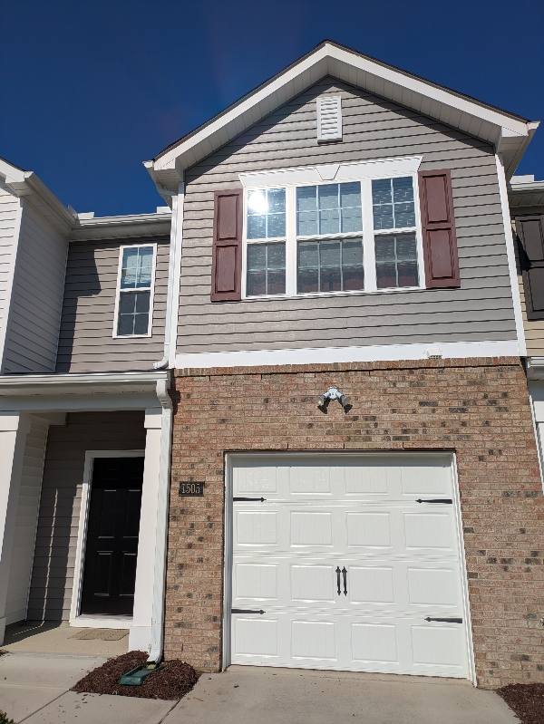 Townhouse for rent at 1505 Gracie Lane, Carthage, NC 28327