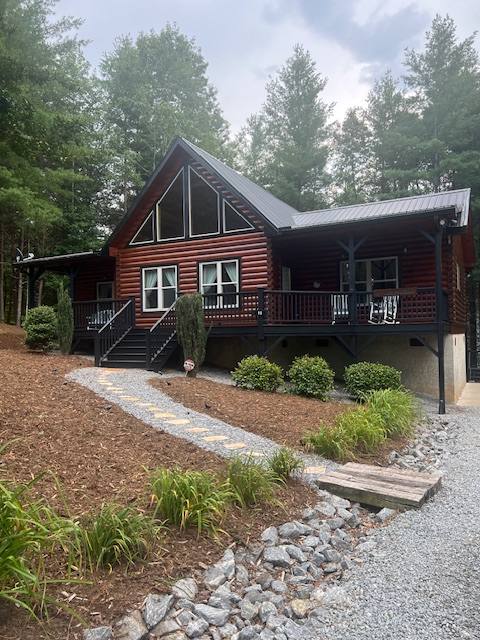 House for rent at 15 Trillium Trail, Nebo, NC 28761