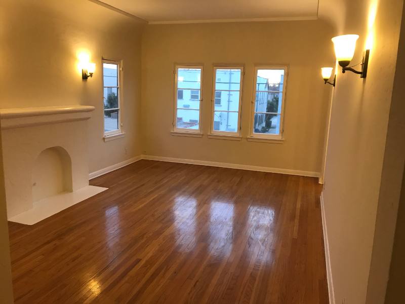 Apartment for rent at 365 N Spaulding Ave #8, Los Angeles, CA 90036