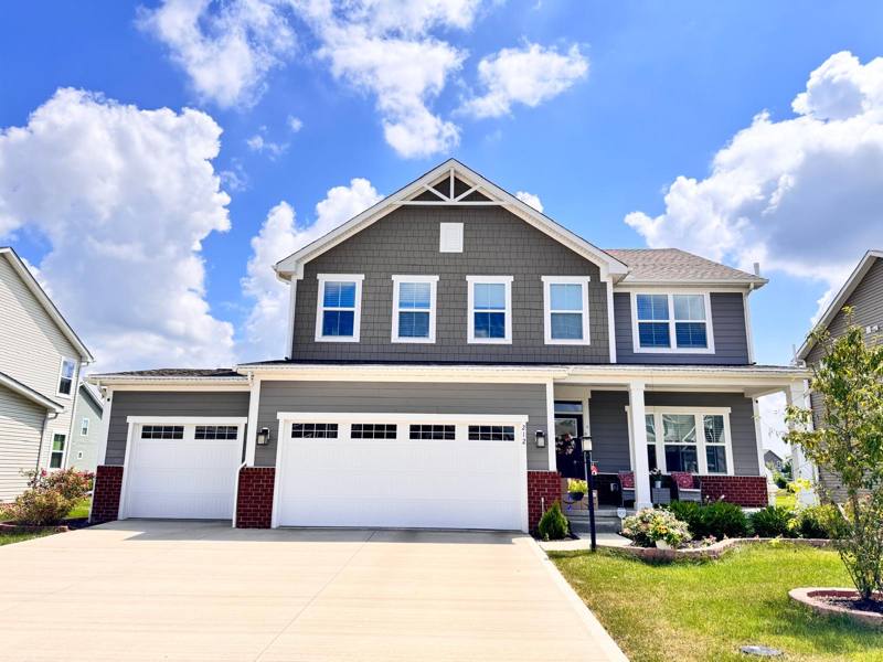 House for rent at 212 Messenger Way, Lewis Center, OH 43035