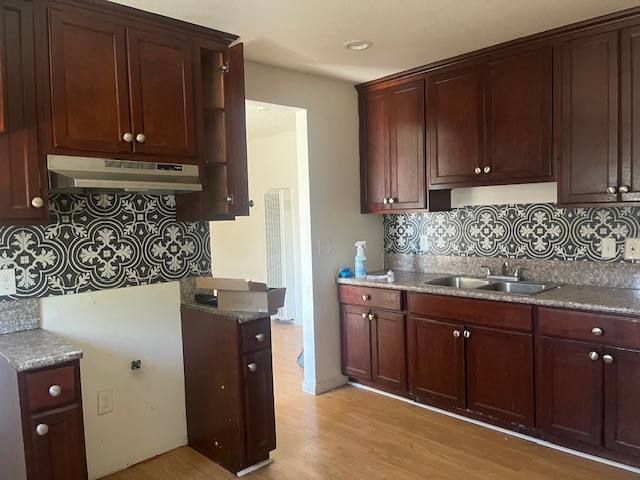 Apartment for rent at 524 W 81st St #524, Los Angeles, CA 90044