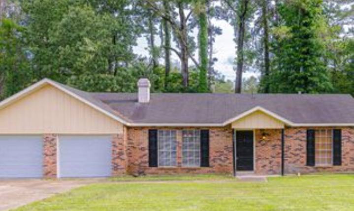 House for rent at 965 N Valley Falls, Jackson, MS 39212