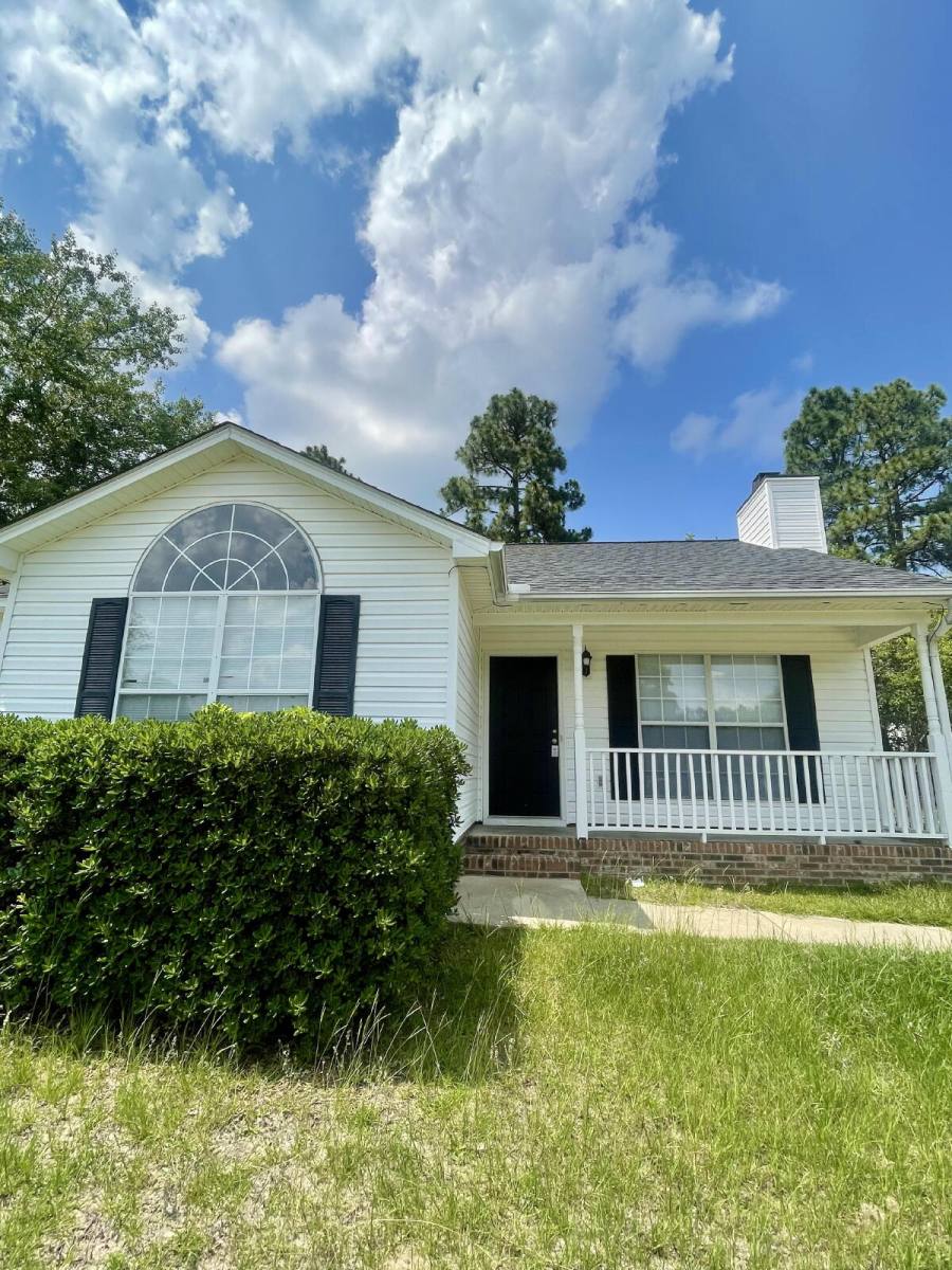 House for rent at 154 Burma Rd, Lexington, SC 29072