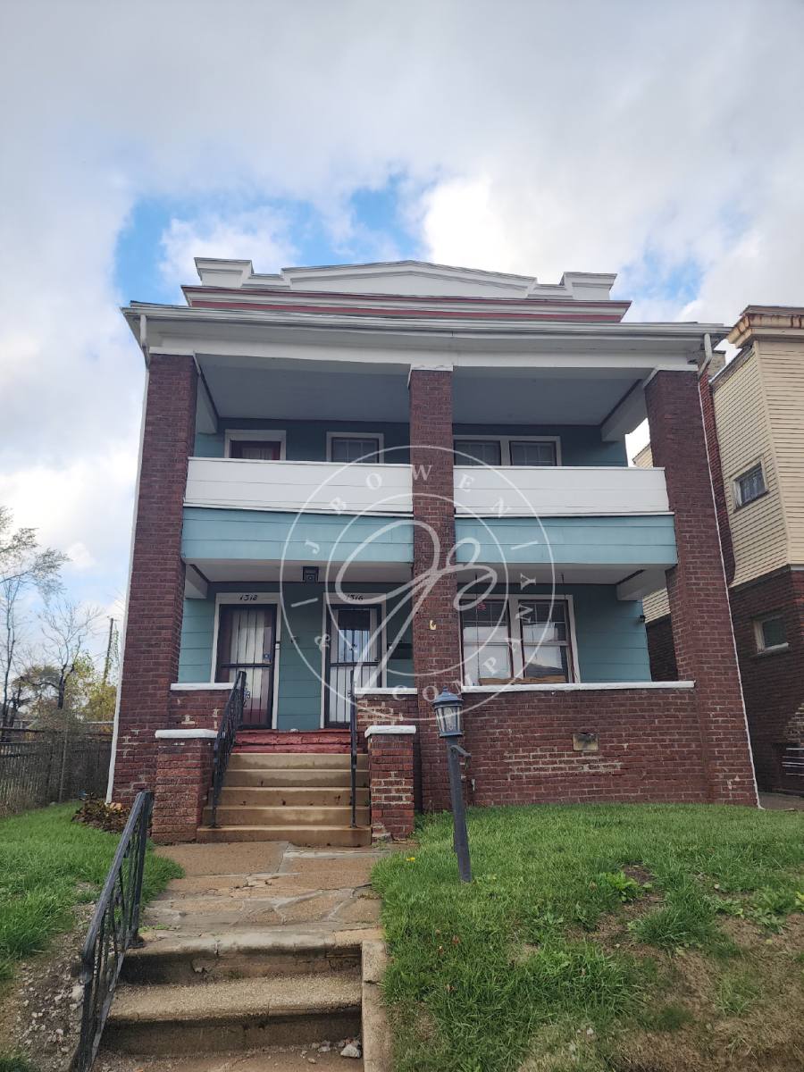 Townhouse for rent at 1316 Broadway St, Toledo, OH 43609