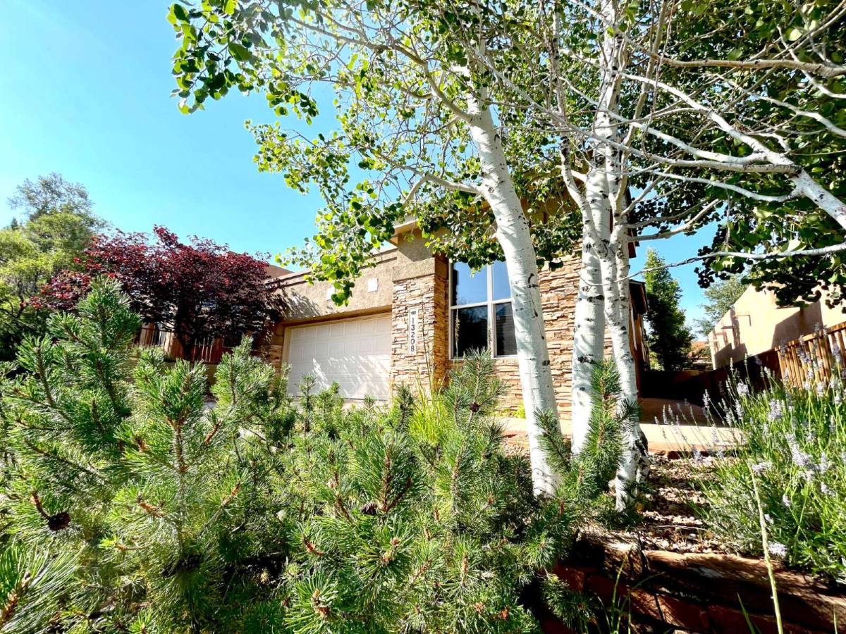 House for rent at 13208 Pine Forest Place NE, Albuquerque, NM 87111