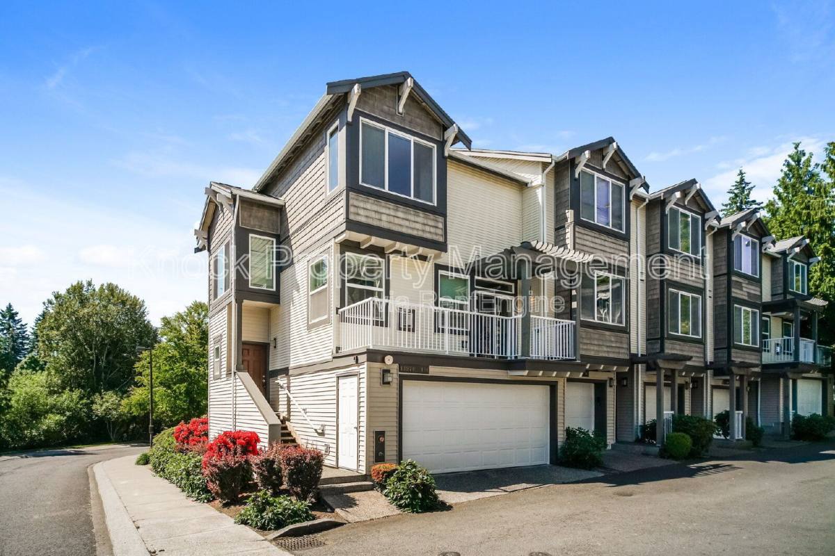 Apartment for rent at 13970 SW Scholls Ferry Rd #101, Beaverton, OR 97007