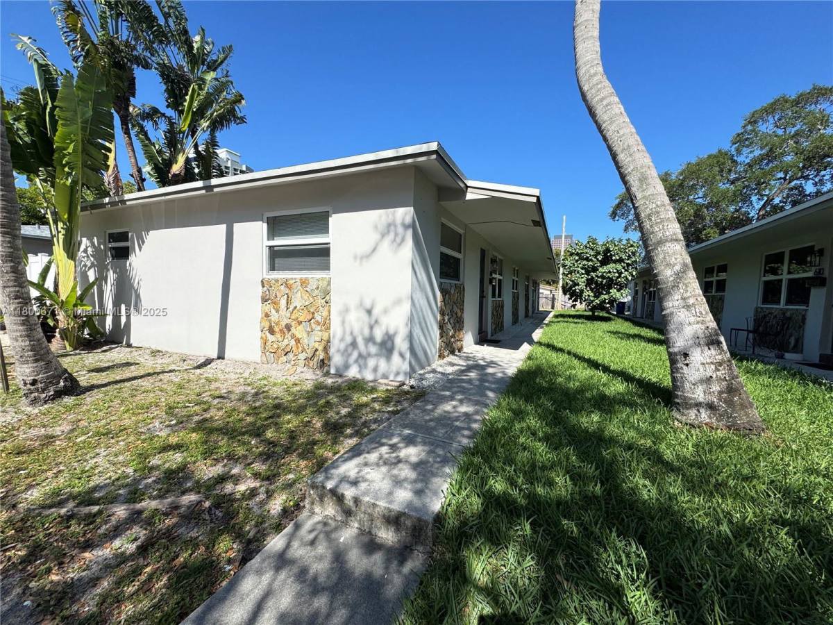 Apartment for rent at 606 SW 5th Ave #606, Fort Lauderdale, FL 33315