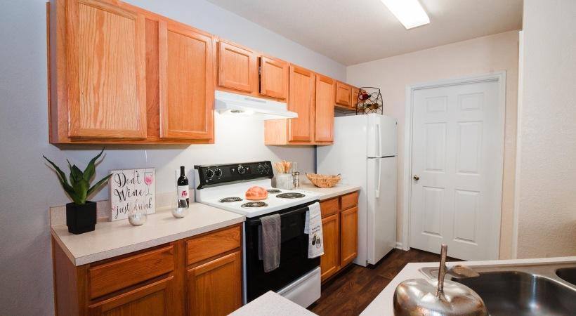 Apartment for rent at 7030 Parkway Commons Dr, Charlotte, NC 28217